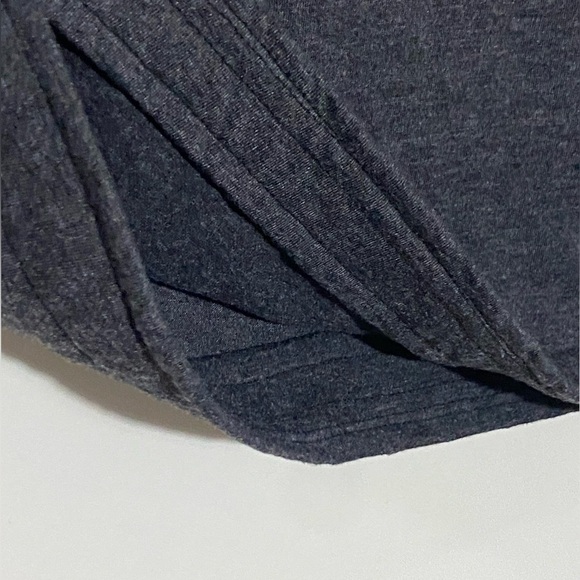 🎈Quicksilver women’s vintage cropped gray short  sleeve casual shirt size M - Picture 3 of 7